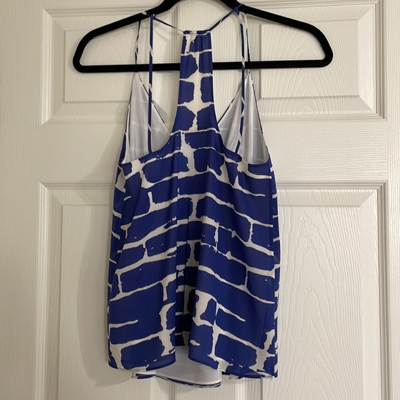 Alice + Olivia silk camisole tank top. Blue and white. Size XS. - Picture 4 of 5